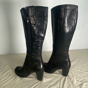 🍁 Born Tatiana SHINY Black Leather Zipper Women's Boots - Size 8